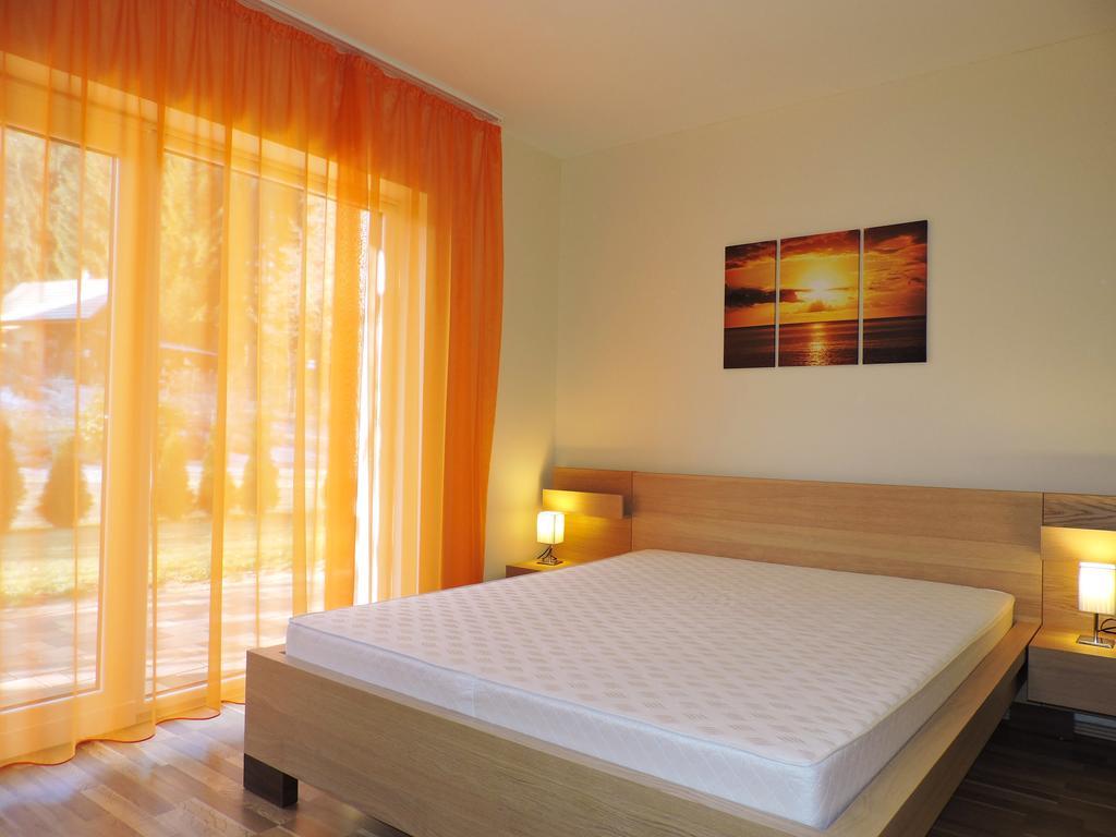 Alpe-Adria Apartments Oberaichwald  ภายนอก รูปภาพ