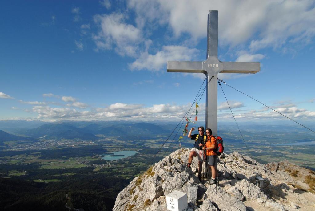 Alpe-Adria Apartments Oberaichwald  ภายนอก รูปภาพ